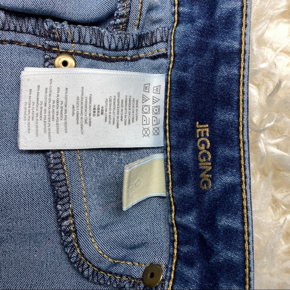 Dark wash Jeggings - Picture 6 of 6